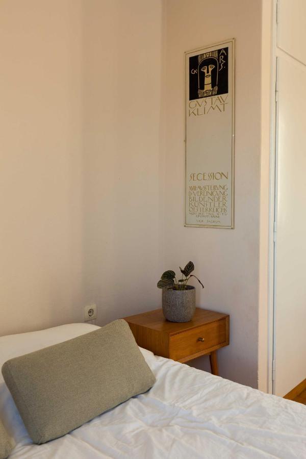 אתונה Holodek Apartments : Plaka מראה חיצוני תמונה